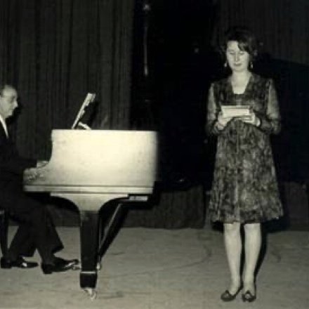 Estreno de un ciclo de canciones de Vicente Asensio con el propio compositor al piano